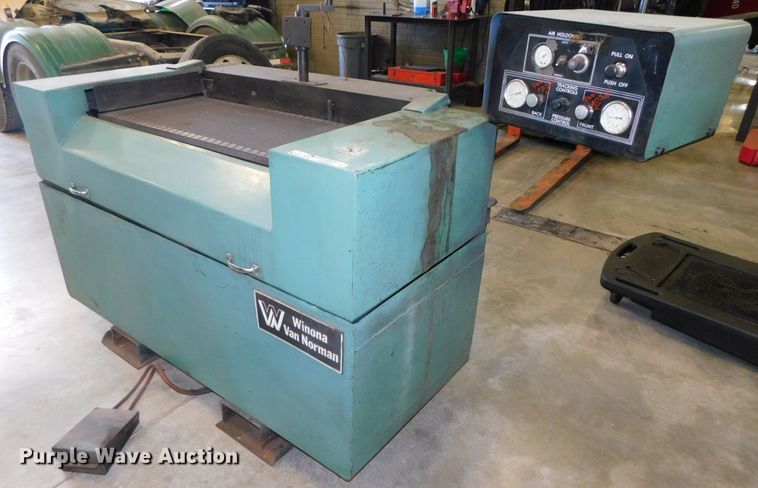 image for item GQ9955 Winona Van Norman BG 1515  exhaust manifold sander