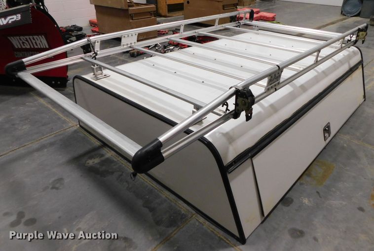 image for item GQ9962 Automotive accessories