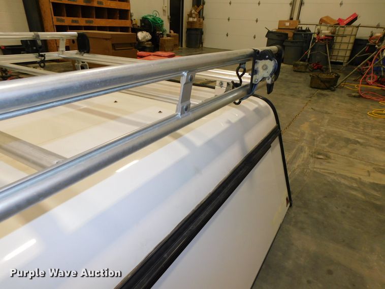 image for item GQ9962 Automotive accessories