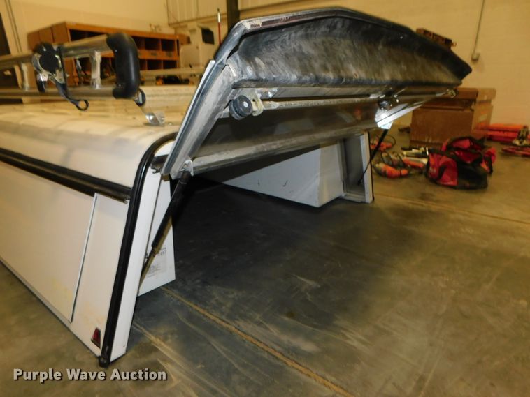 image for item GQ9962 Automotive accessories