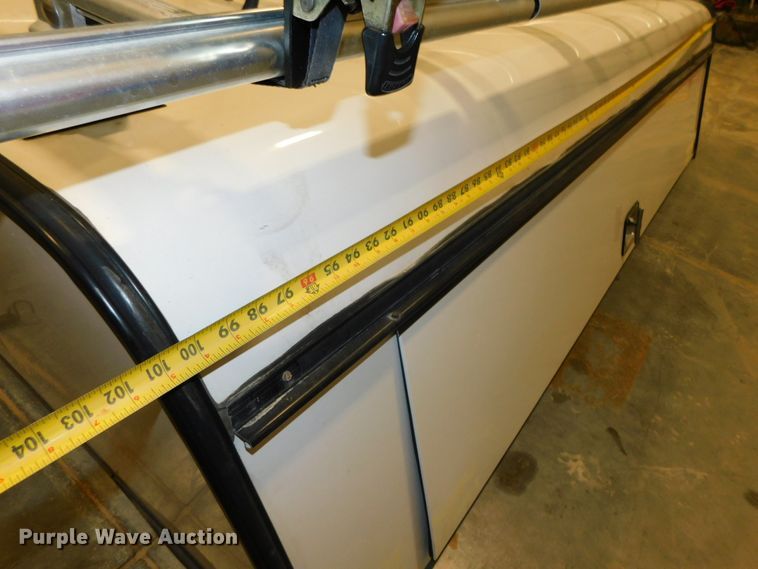 image for item GQ9962 Automotive accessories