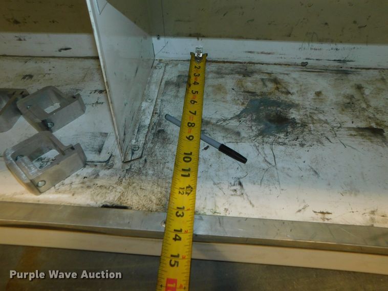 image for item GQ9962 Automotive accessories