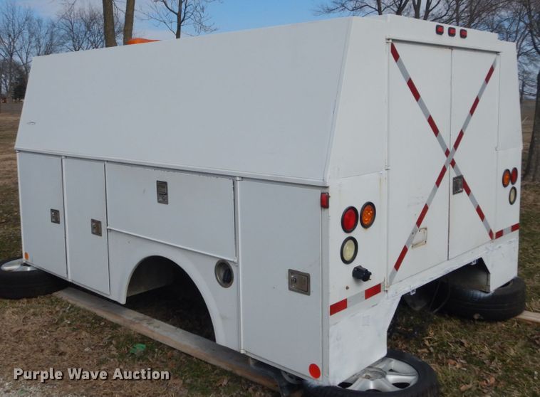 image for item GT9637 Warner utility bed