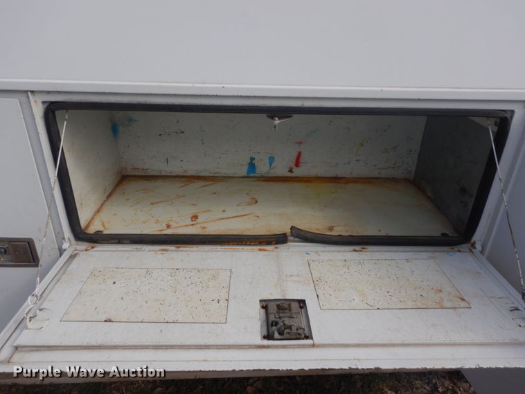 image for item GT9637 Warner utility bed