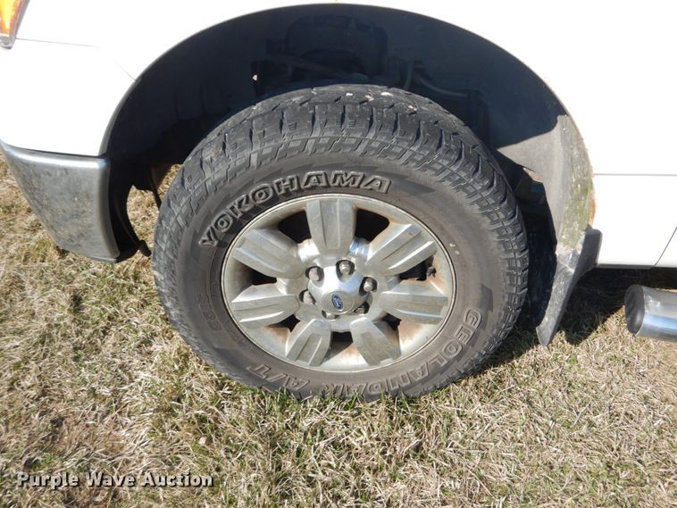 image for item GT9641 2011 Ford F150 XLT  SuperCab pickup truck