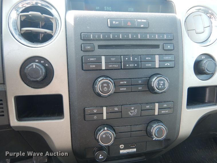 image for item GT9643 2012 Ford F150 XLT  SuperCab pickup truck