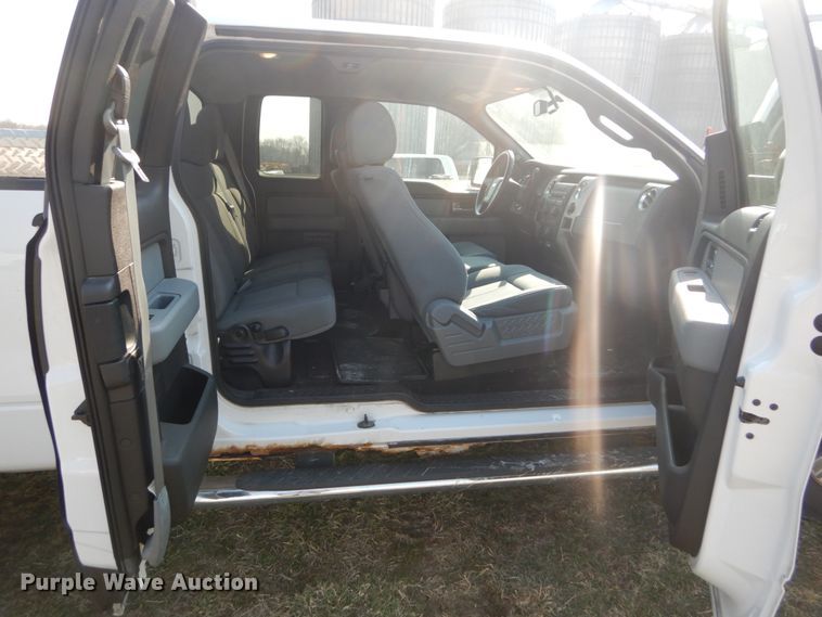 image for item GT9643 2012 Ford F150 XLT  SuperCab pickup truck