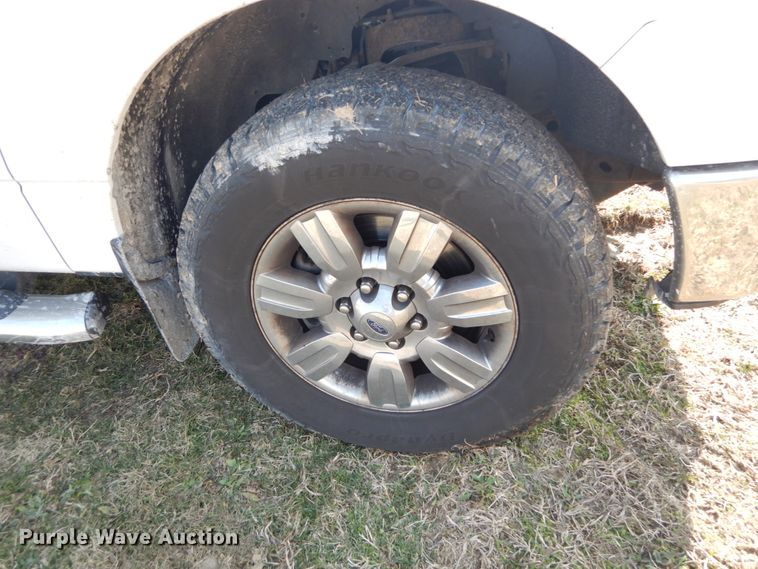 image for item GT9643 2012 Ford F150 XLT  SuperCab pickup truck