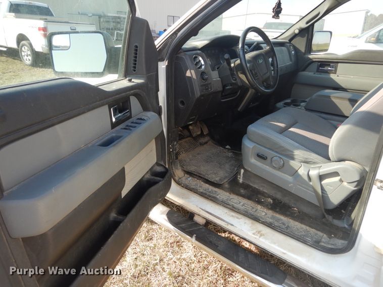 image for item GT9646 2012 Ford F150 XLT  SuperCrew pickup truck