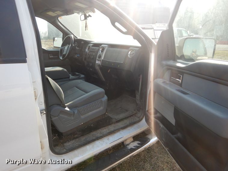 image for item GT9646 2012 Ford F150 XLT  SuperCrew pickup truck