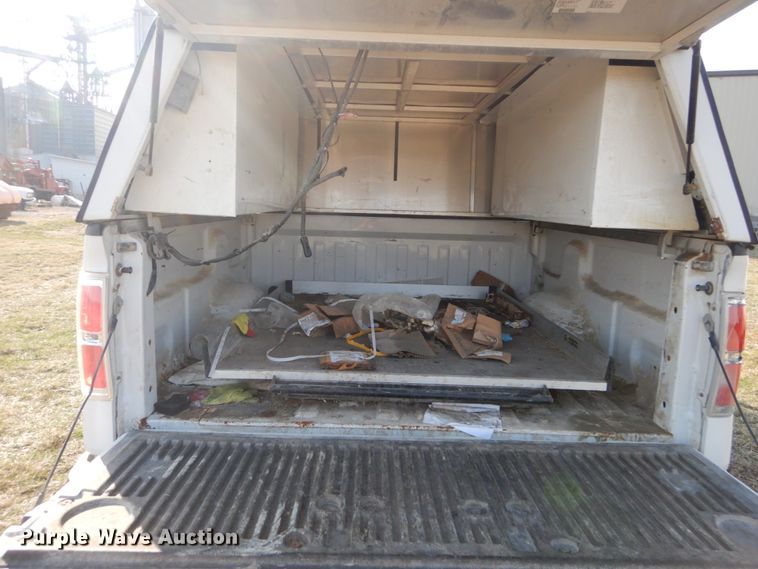 image for item GT9646 2012 Ford F150 XLT  SuperCrew pickup truck