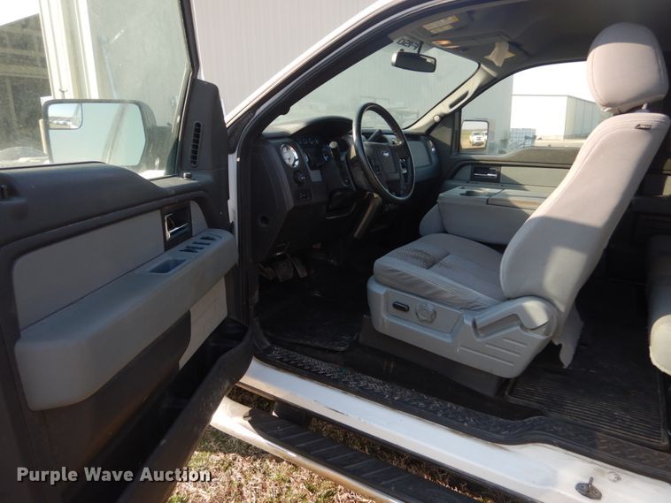 image for item GT9647 2012 Ford F150 XLT  SuperCab pickup truck