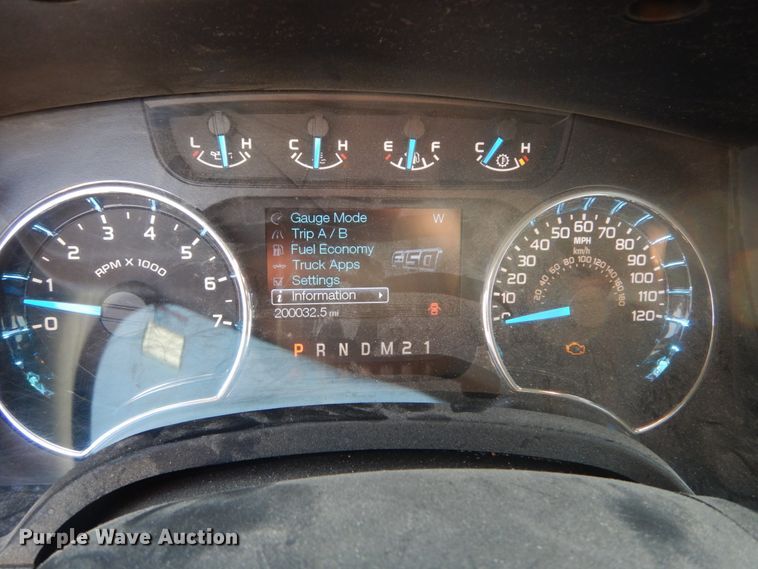 image for item GT9648 2013 Ford F150 XLT  SuperCab pickup truck