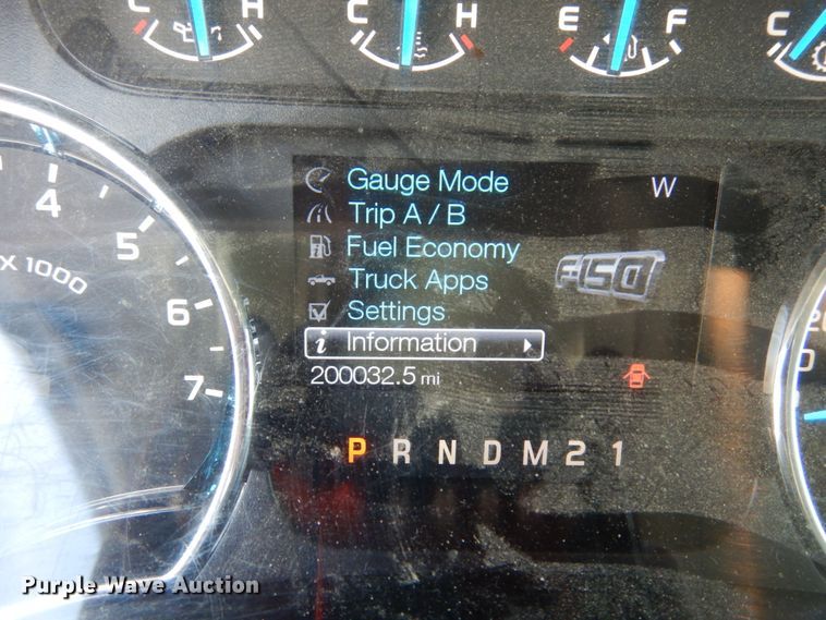 image for item GT9648 2013 Ford F150 XLT  SuperCab pickup truck