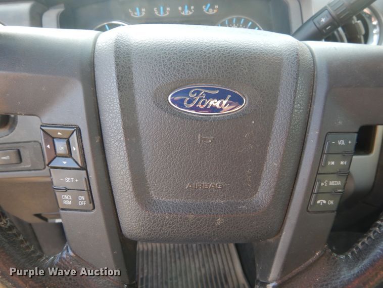 image for item GT9648 2013 Ford F150 XLT  SuperCab pickup truck