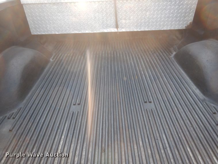 image for item GT9648 2013 Ford F150 XLT  SuperCab pickup truck