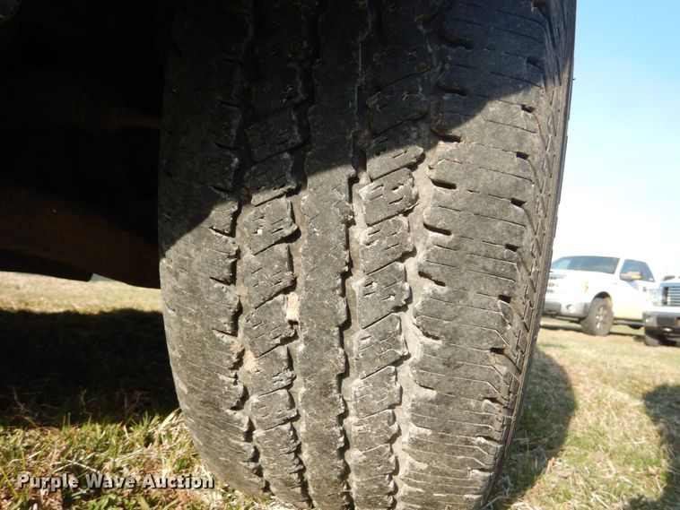 image for item GT9649 2013 Ford F150 XLT  SuperCab pickup truck