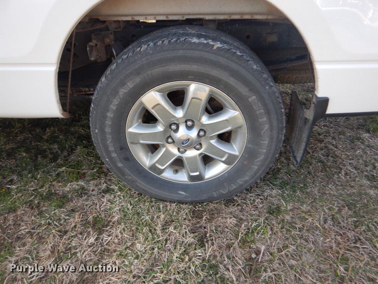 image for item GT9649 2013 Ford F150 XLT  SuperCab pickup truck