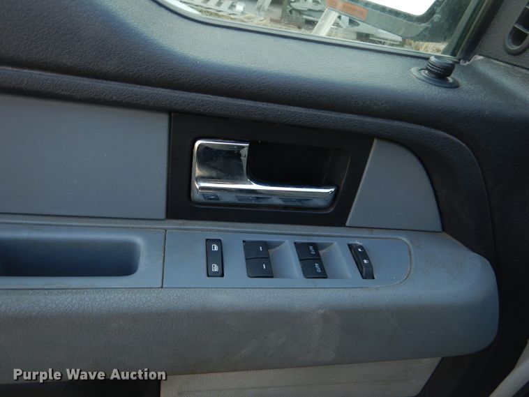 image for item GT9650 2014 Ford F150 XLT  SuperCab pickup truck