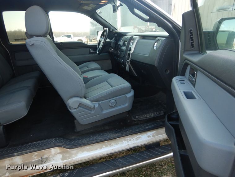 image for item GT9650 2014 Ford F150 XLT  SuperCab pickup truck