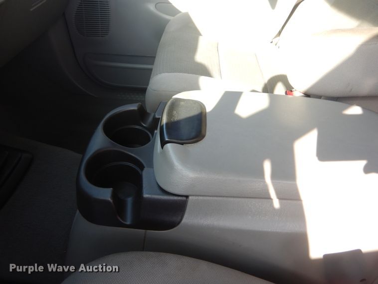 image for item GT9655 2005 Ford F250 Super Duty XLT  SuperCab pickup truck