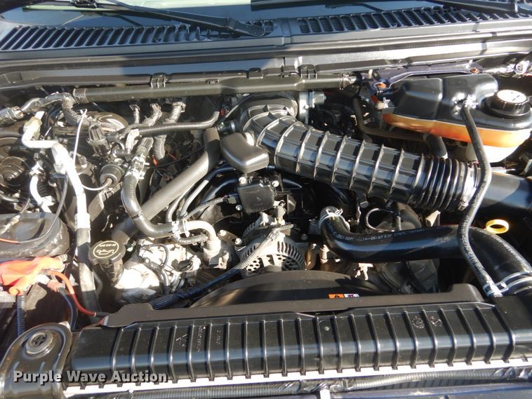 image for item GT9655 2005 Ford F250 Super Duty XLT  SuperCab pickup truck