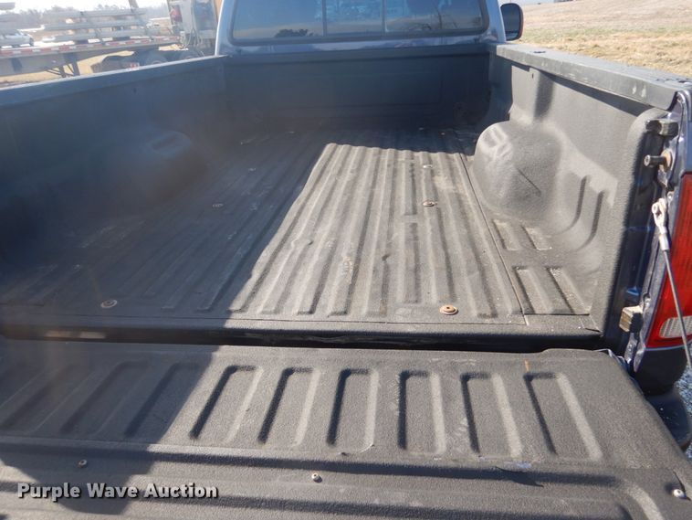 image for item GT9655 2005 Ford F250 Super Duty XLT  SuperCab pickup truck