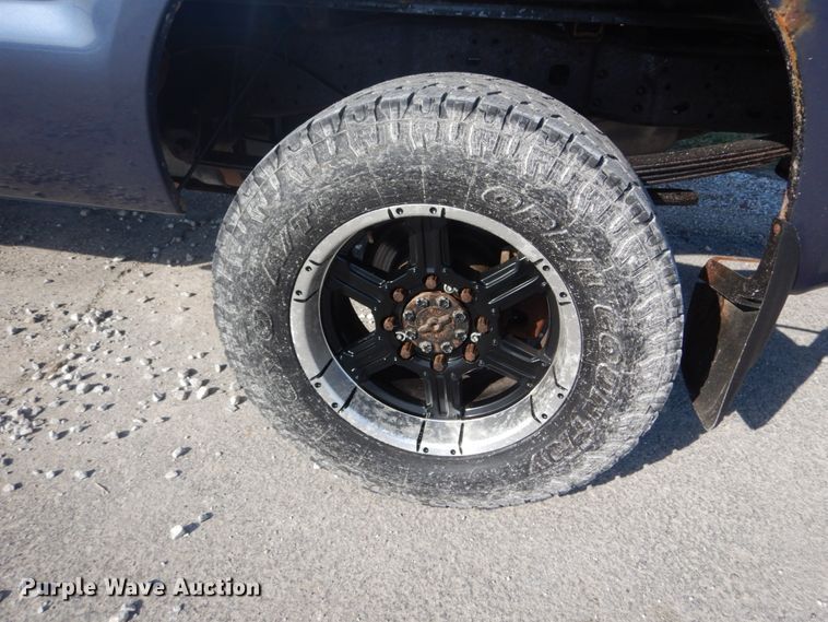 image for item GT9655 2005 Ford F250 Super Duty XLT  SuperCab pickup truck