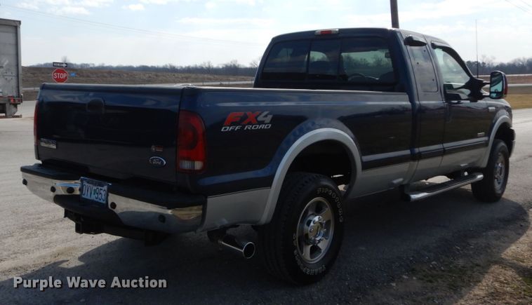 image for item GT9658 2006 Ford F250 Super Duty Lariat  SuperCab pickup truck