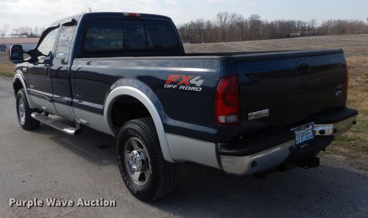 image for item GT9658 2006 Ford F250 Super Duty Lariat  SuperCab pickup truck