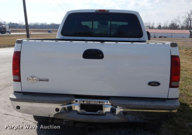 image for item GT9663 2005 Ford F250 Super Duty King Ranch Lariat  Crew Cab pickup truck