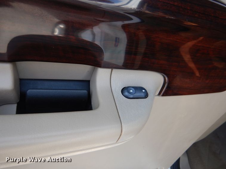 image for item GT9663 2005 Ford F250 Super Duty King Ranch Lariat  Crew Cab pickup truck