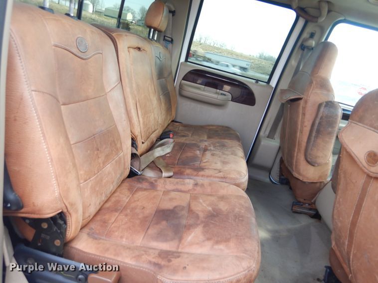 image for item GT9663 2005 Ford F250 Super Duty King Ranch Lariat  Crew Cab pickup truck