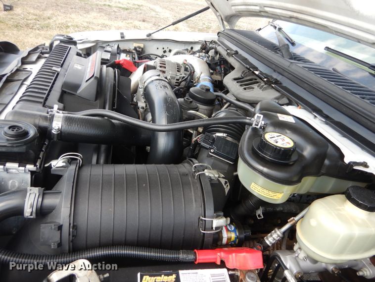 image for item GT9663 2005 Ford F250 Super Duty King Ranch Lariat  Crew Cab pickup truck