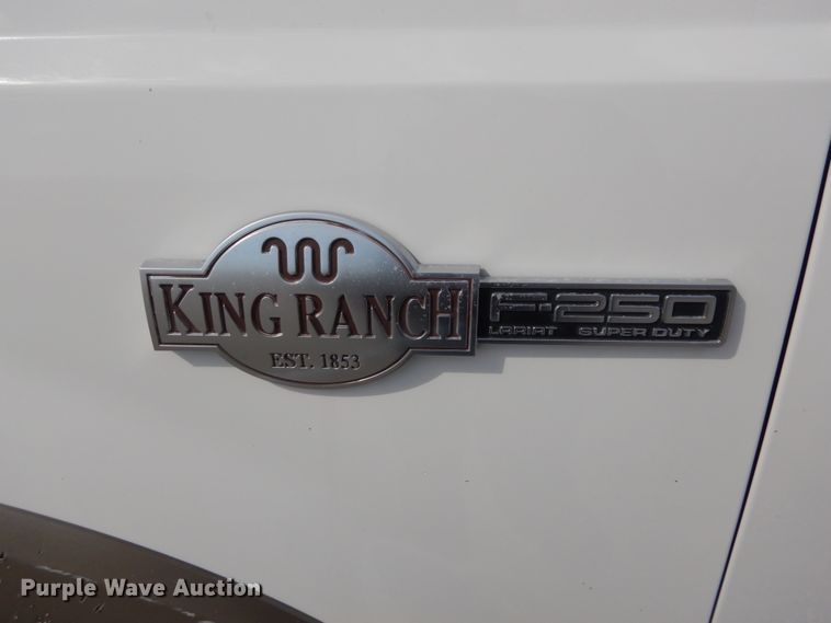 image for item GT9663 2005 Ford F250 Super Duty King Ranch Lariat  Crew Cab pickup truck