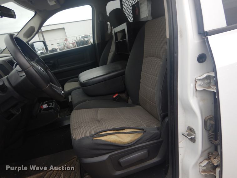 image for item GT9689 2011 Dodge Ram 1500  Quad Cab pickup truck