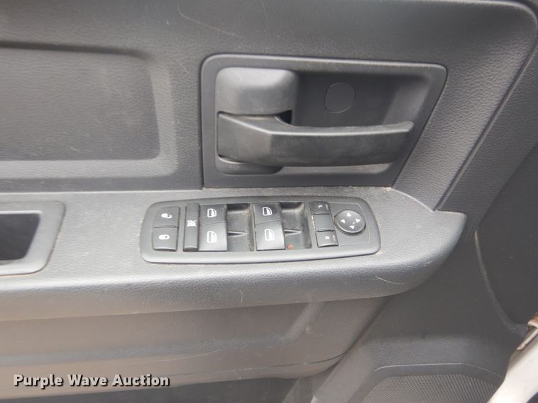 image for item GT9689 2011 Dodge Ram 1500  Quad Cab pickup truck