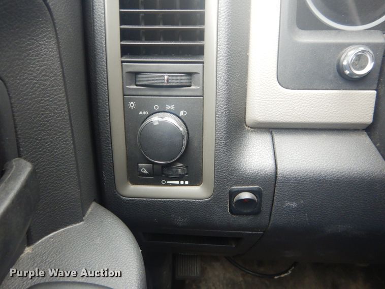 image for item GT9689 2011 Dodge Ram 1500  Quad Cab pickup truck