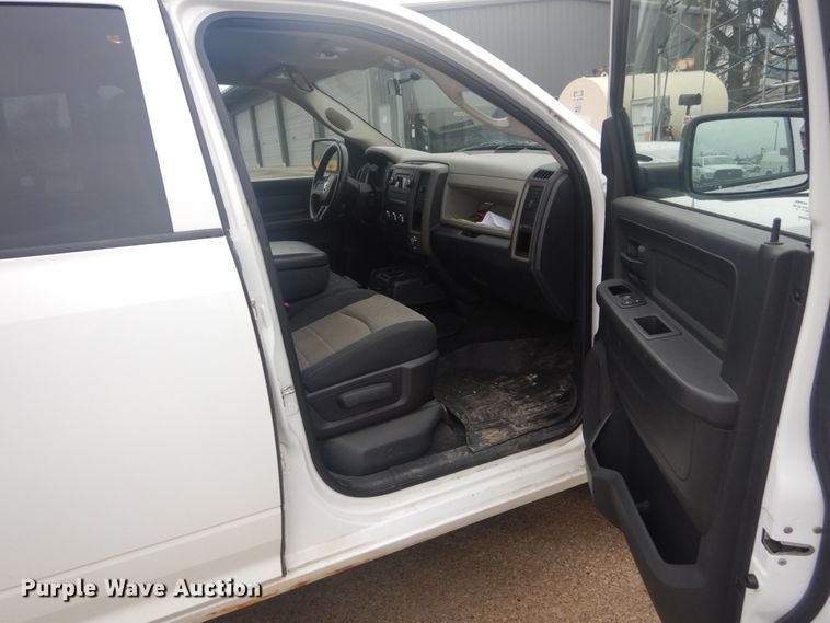 image for item GT9689 2011 Dodge Ram 1500  Quad Cab pickup truck