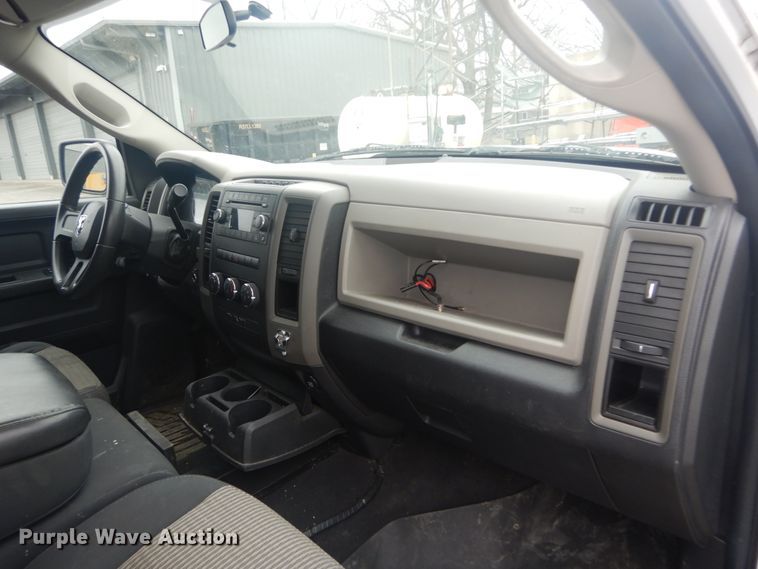 image for item GT9689 2011 Dodge Ram 1500  Quad Cab pickup truck