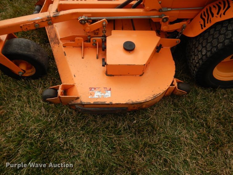 image for item HD9735 Scag turf tiger STT72V-35BVAC  ZTR mower