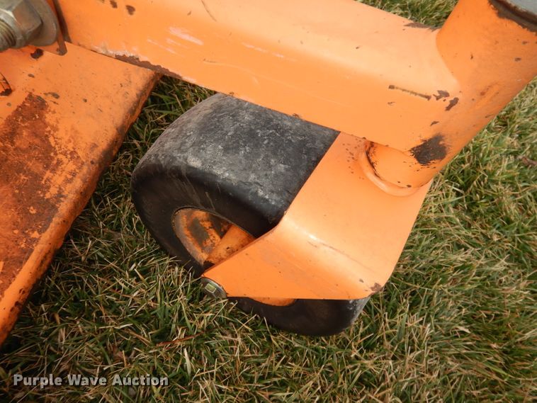 image for item HD9735 Scag turf tiger STT72V-35BVAC  ZTR mower