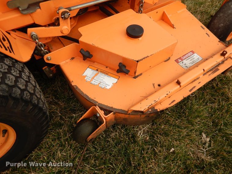 image for item HD9735 Scag turf tiger STT72V-35BVAC  ZTR mower