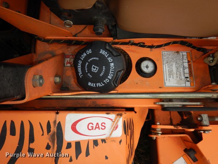 image for item HD9735 Scag turf tiger STT72V-35BVAC  ZTR mower