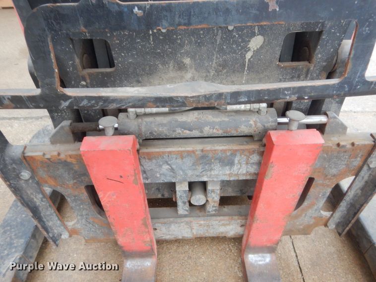 image for item HG9964 Raymond 740 DR32TT  forklift