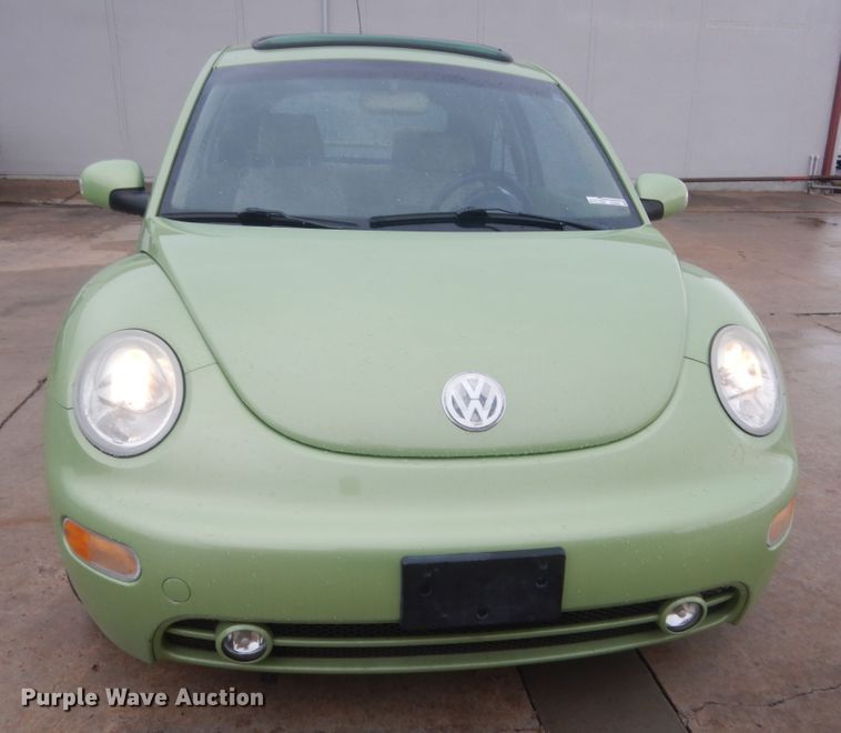 image for item HG9965 2005 Volkswagen Beetle