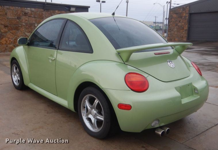 image for item HG9965 2005 Volkswagen Beetle