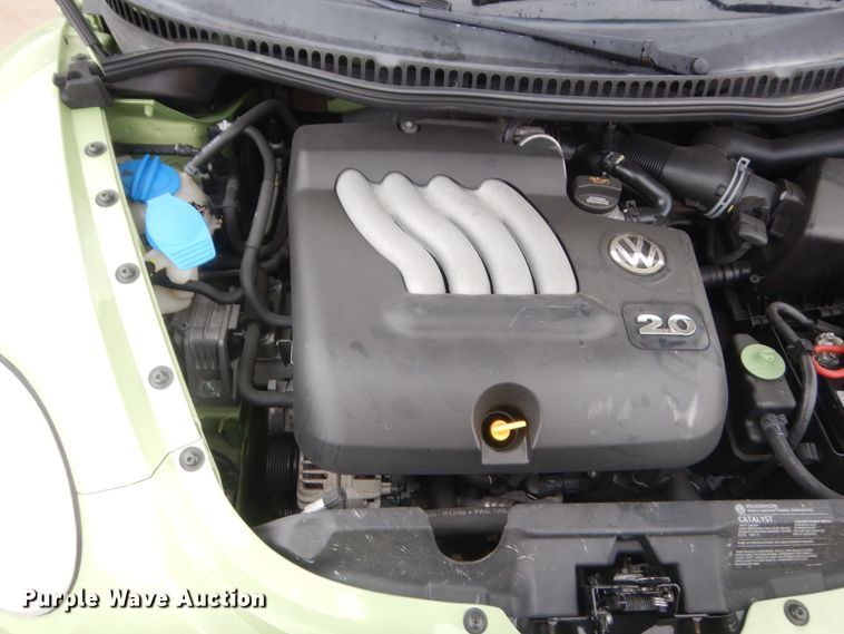 image for item HG9965 2005 Volkswagen Beetle