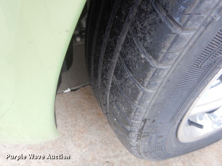 image for item HG9965 2005 Volkswagen Beetle