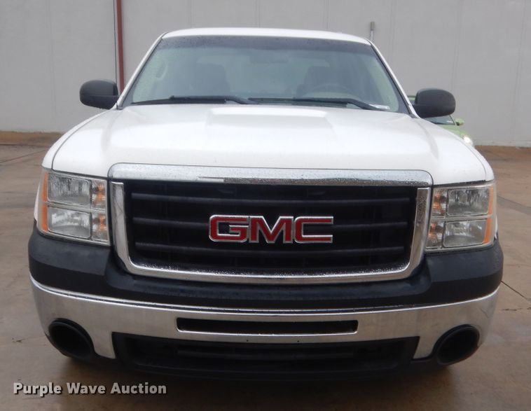 image for item HG9966 2009 GMC Sierra 1500  Crew Cab pickup truck